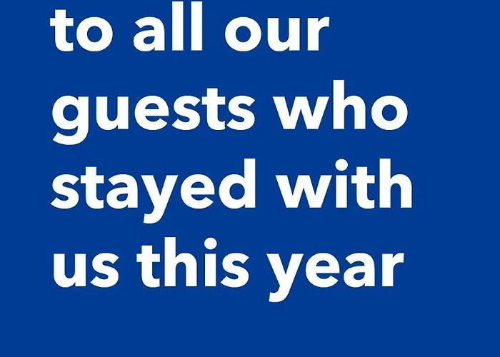 White Luxury Apartman