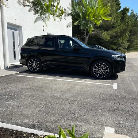 White Luxury Apartament