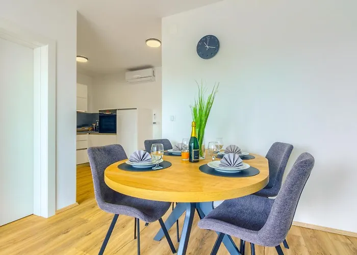 Apartament White Luxury *